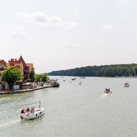 Lake Club Apartments - Loftaffair Mikołajki エクステリア 写真