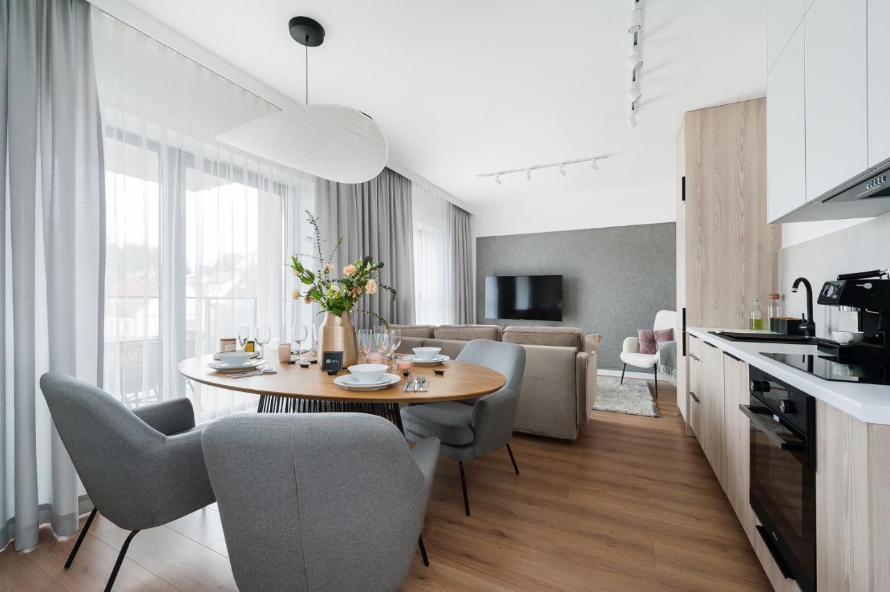 Lake Club Apartments - Loftaffair Mikołajki エクステリア 写真