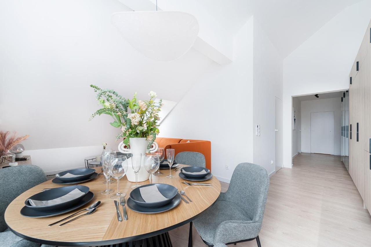 Lake Club Apartments - Loftaffair Mikołajki エクステリア 写真