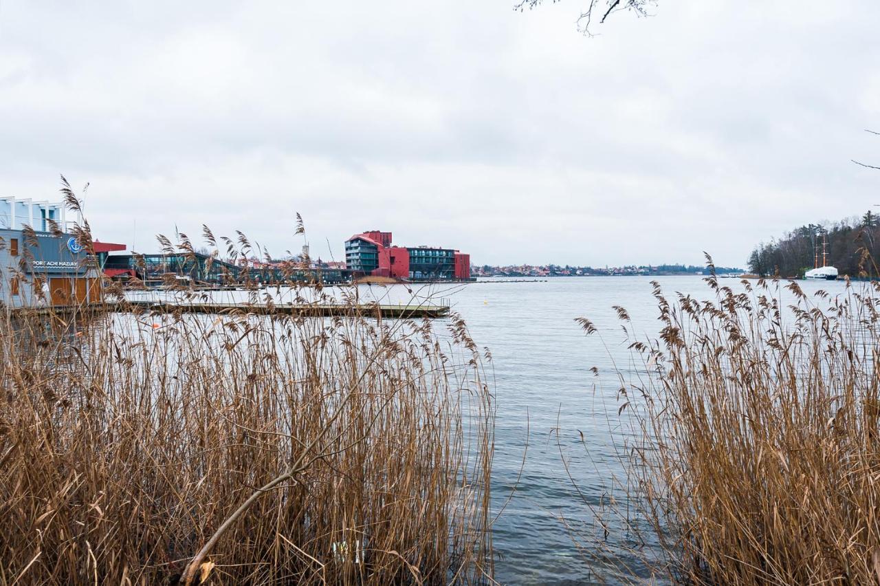 Lake Club Apartments - Loftaffair Mikołajki エクステリア 写真